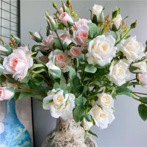 fausses roses mariage 2